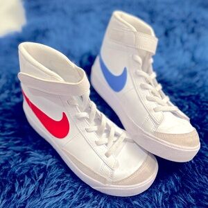 Little Kids Nike Blazer, Sz 2Y